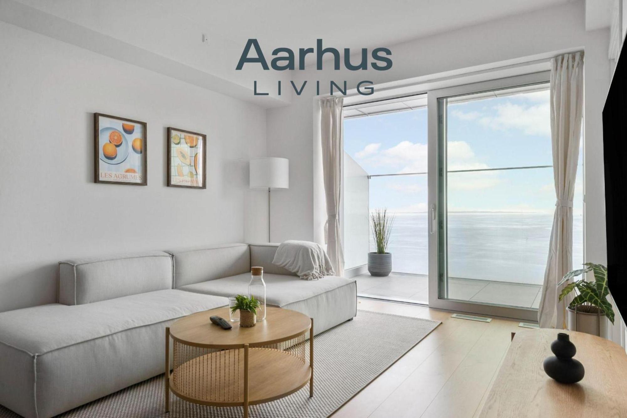 Endless Ocean Views With Private Balcony Apartment Århus Exterior foto